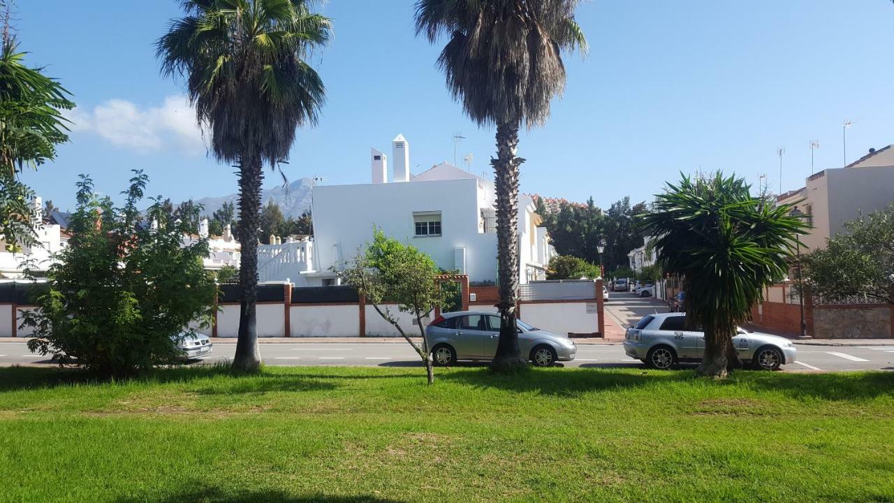 Little Peaceful Retreat Room With Bath, Heating, Terrace, Free Wifi Fridge Easy Parking Marbella Exteriör bild